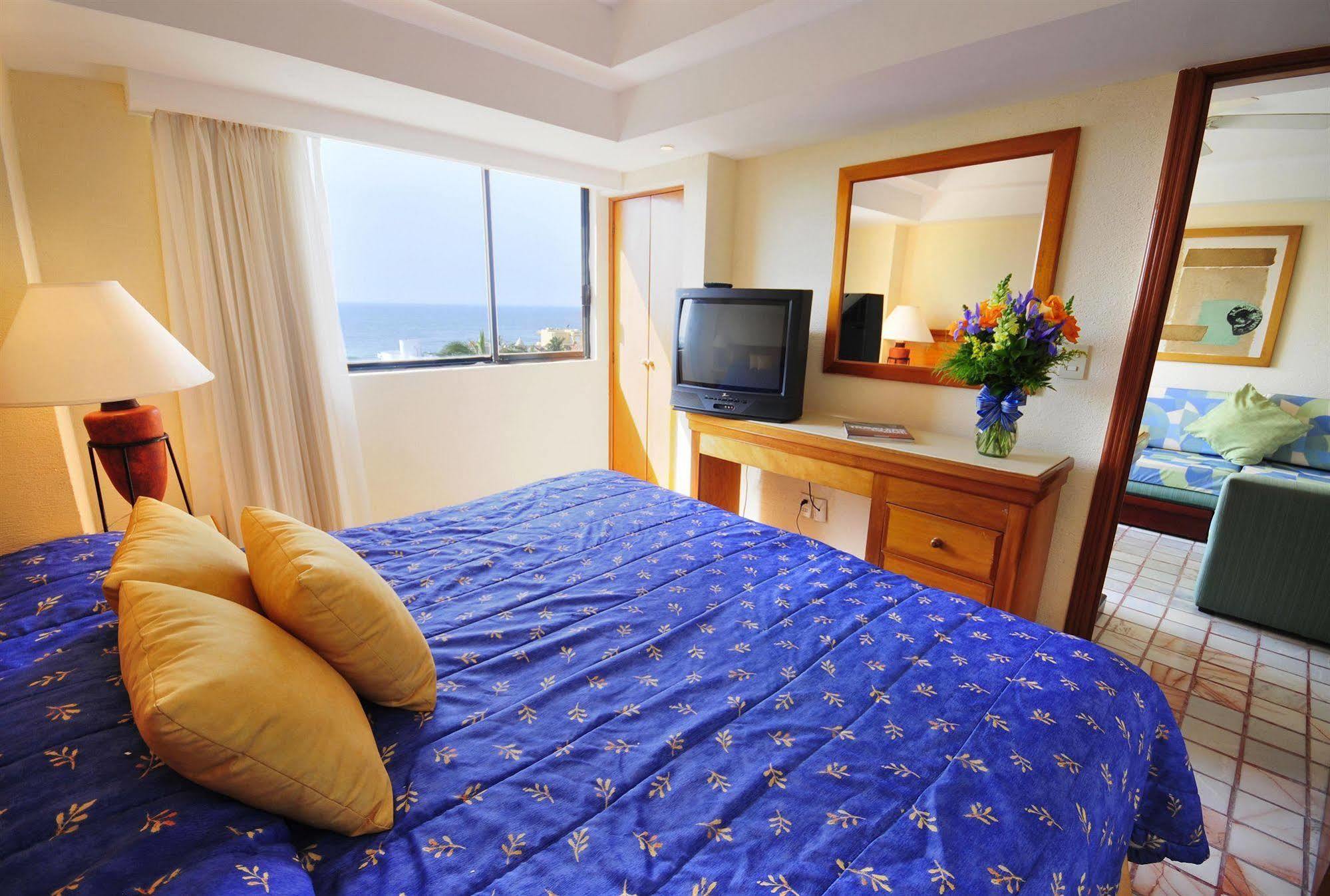 Ocean Breeze Mazatlan Hotel Bagian luar foto
