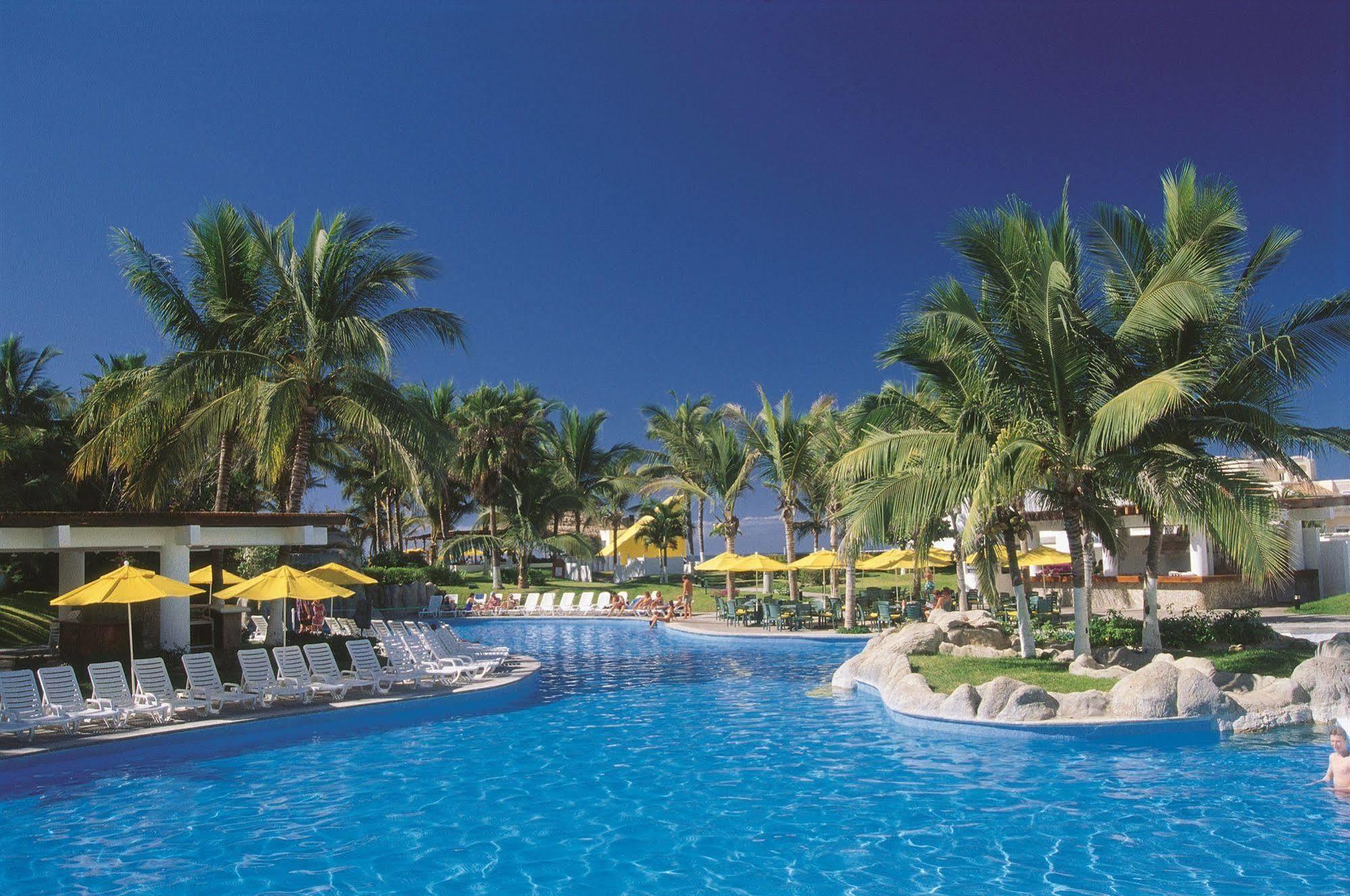 Ocean Breeze Mazatlan Hotel Bagian luar foto