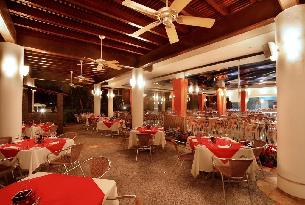 Ocean Breeze Mazatlan Hotel Bagian luar foto